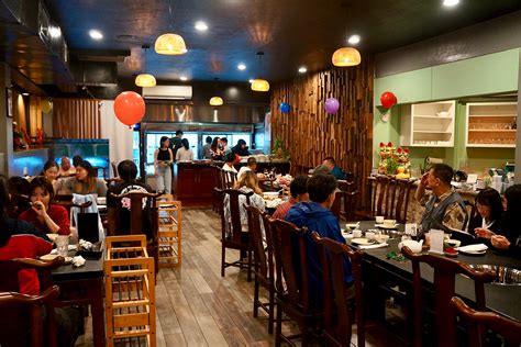 NINE99 SEAFOOD HOUSE .